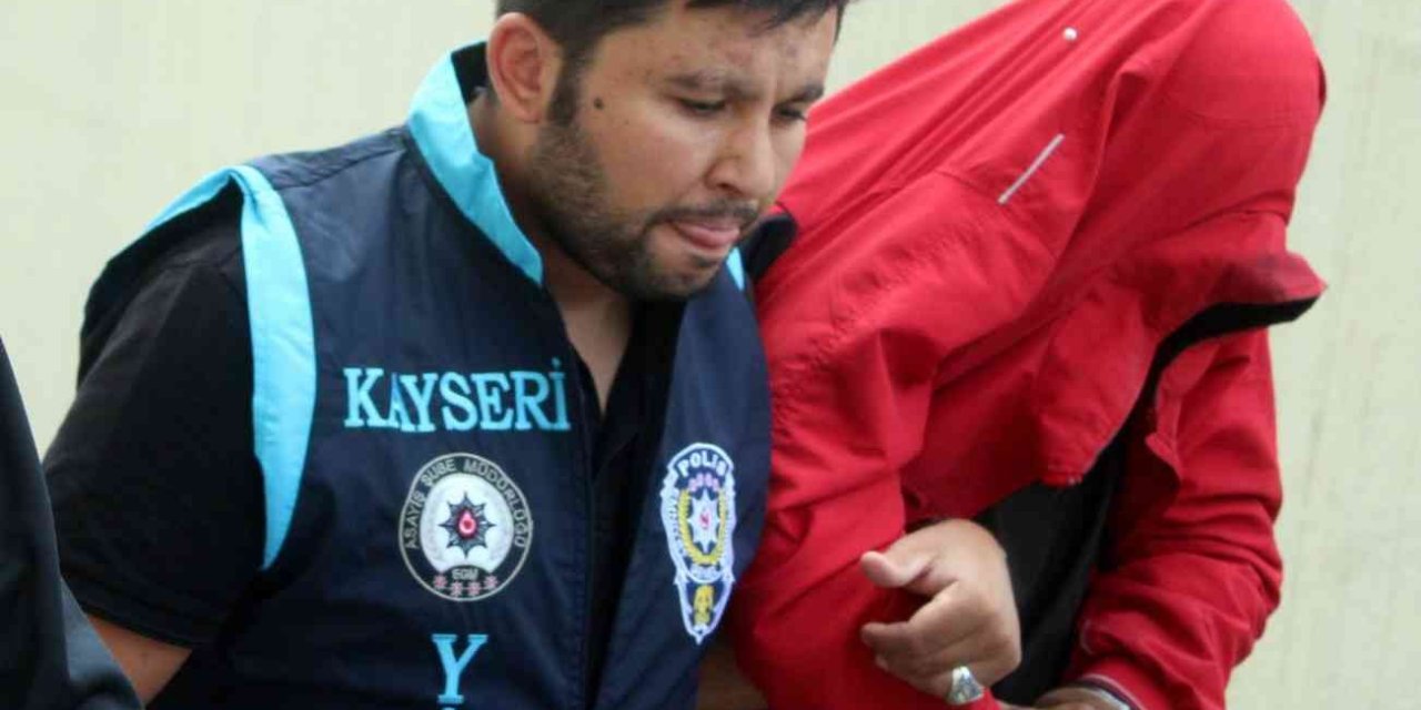 Niğde’de Kiraladığı Forklifti Kayseri’de Satan Dolandırıcı Yakalandı