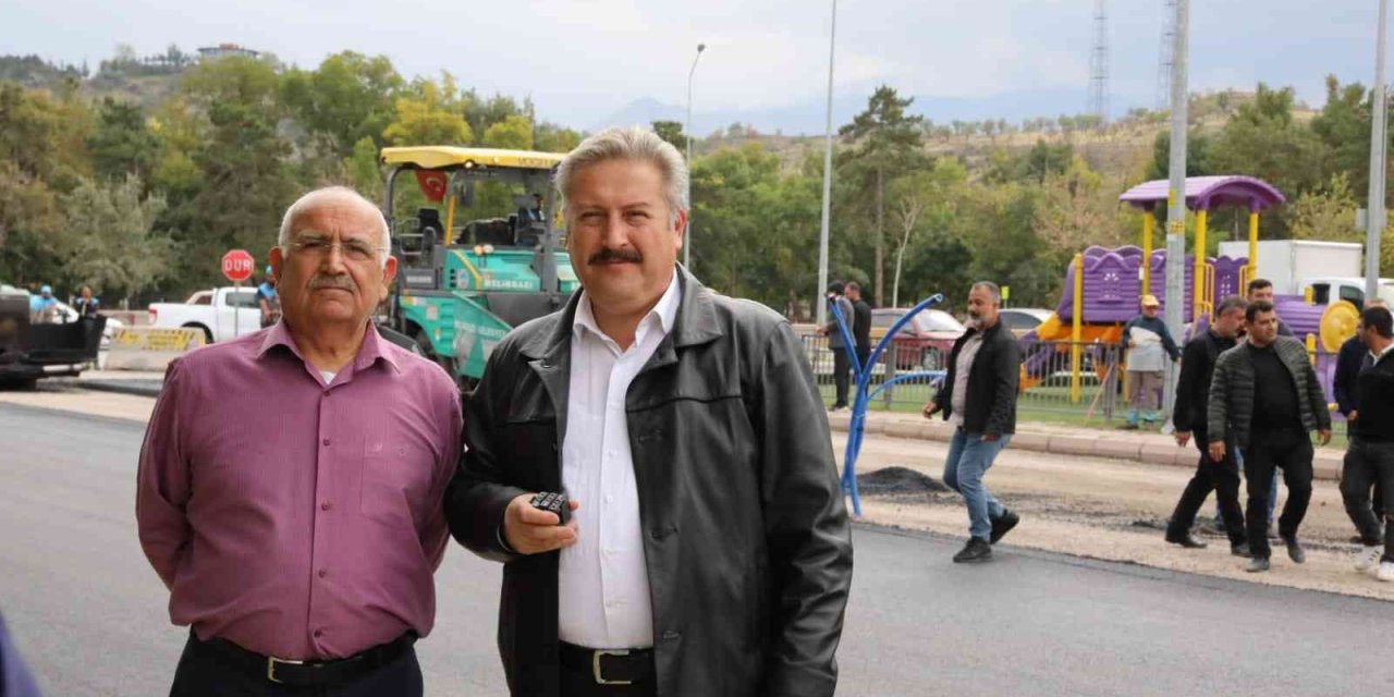 Hürriyet Mahallesi’nde 2 Kilometrelik Hat Yenileniyor