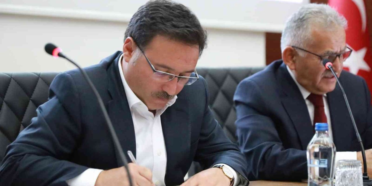 Vali Çiçek: "ilimizi Hak Ettiği Yere Getireceğiz"