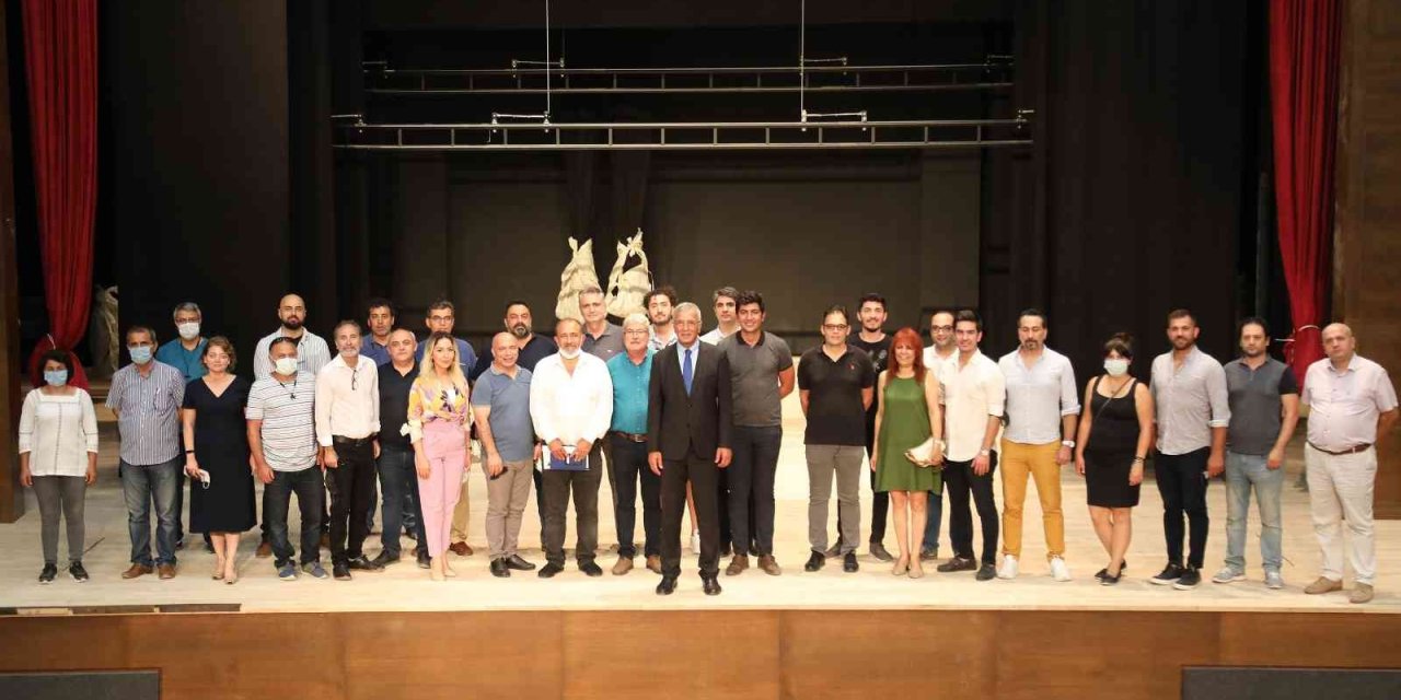 Mezitli Belediyesi Kültür Merkezi 1 Yaşında