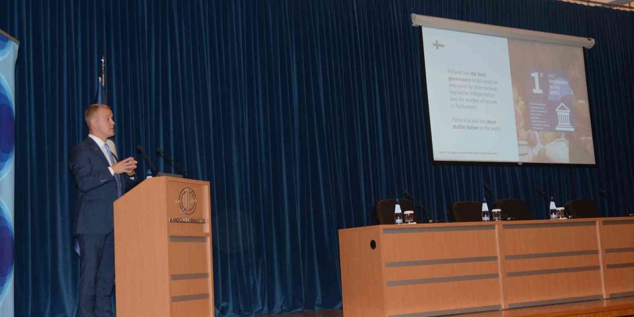 Anadolu Üniversitesinden Finlandiya Bilgilendirme Toplantısı