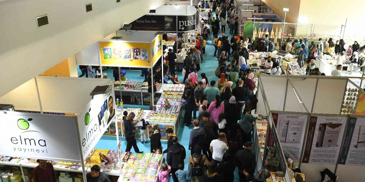 5. Kayseri Kitap Fuarı 6 Günde 504 Bin Kitap Tutkununu Ağırladı