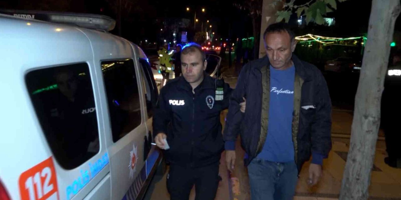 1,56 Promil Alkollü Çıktı, “Hata Yaptığımı Biliyorum, İnşallah Bir Daha Yapmam” Dedi