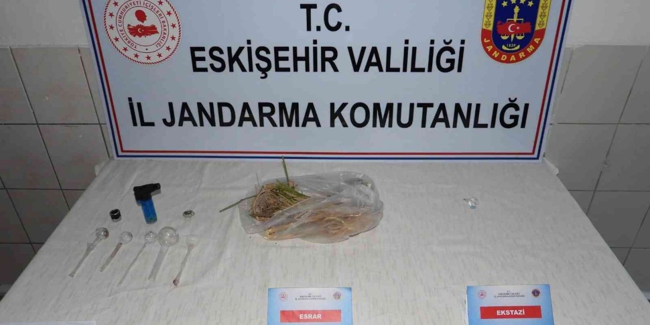 Jandarmadan Uyuşturucu Operasyonu: 1 Gözaltı