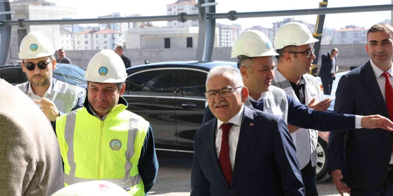 Başkan Büyükkılıç’tan Havalimanı İncelemesi