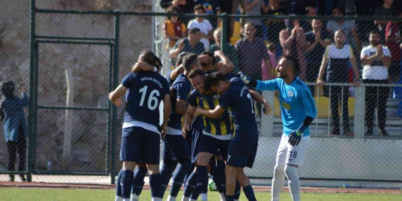 Hacılar Erciyesspor Kayıpsız İlerliyor