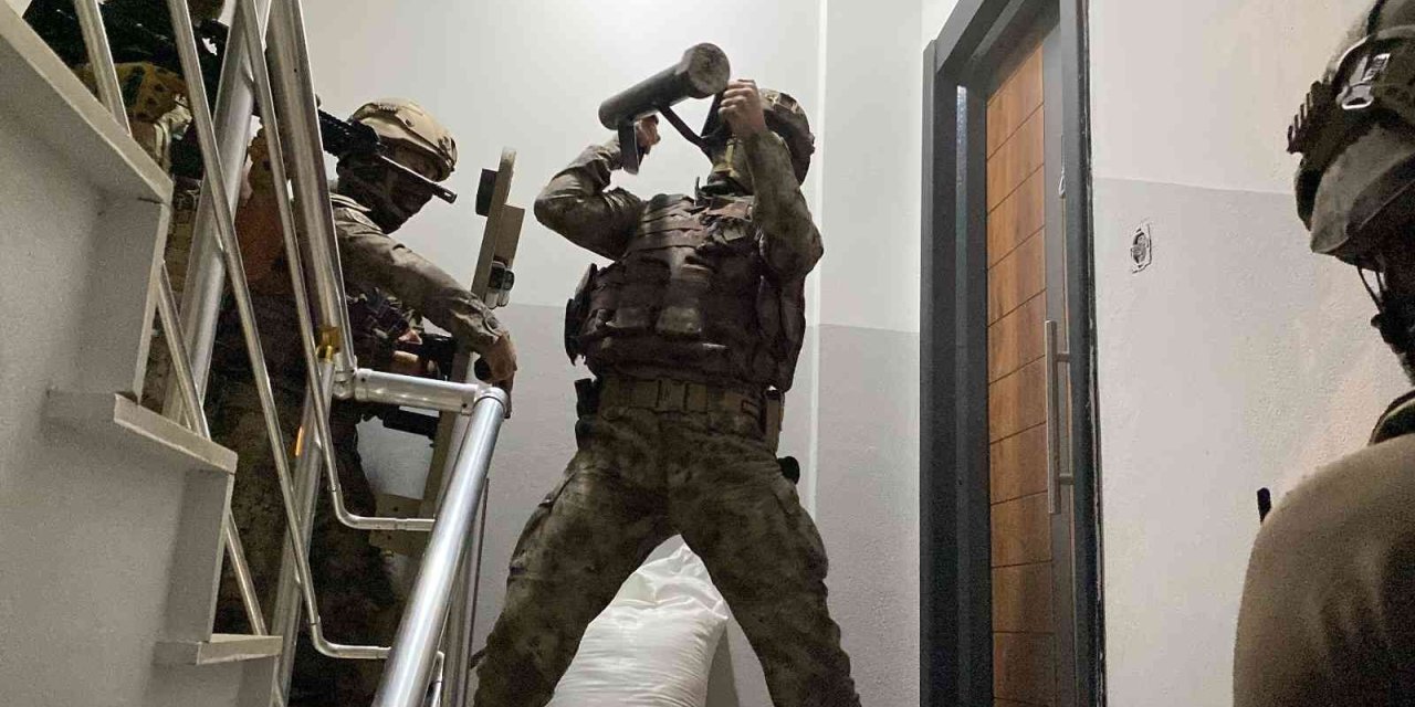 Evi Kameralarla Donatan Suç Çetesine Gece Operasyonu: 5 Gözaltı