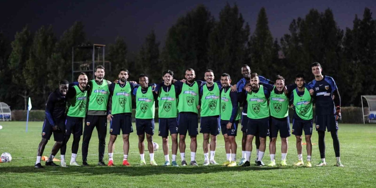 Kayserispor, Adana Demirspor Hazırlıklarını Sürdürüyor