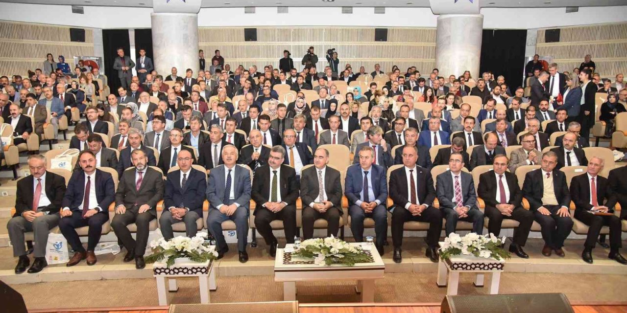 “bizim Okulumuz” Ve “başarmaya Hazırım” Projeleri Tanıtıldı