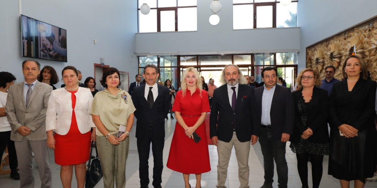 Akdeniz Üniversitesi’nde “sonsuza Kadar Cumhuriyet” Sergisi