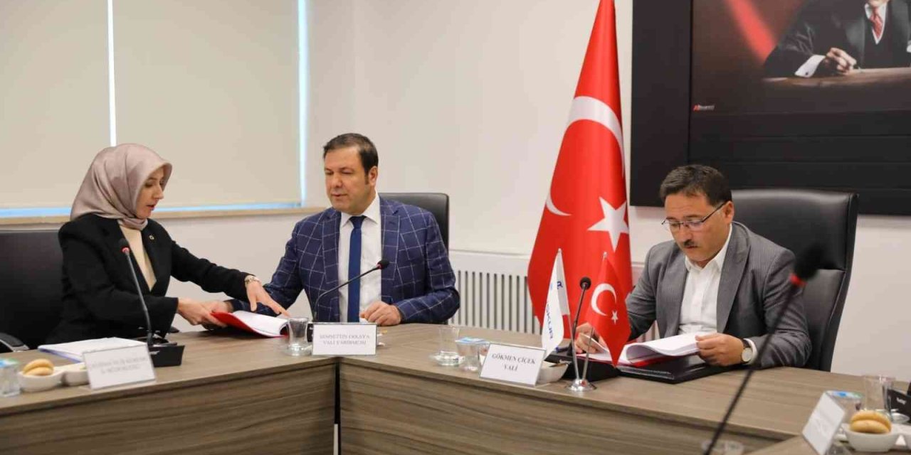 İl İstihdam Ve Mesleki Eğitim Kurulu Toplantısı Vali Çiçek Başkanlığında Yapıldı