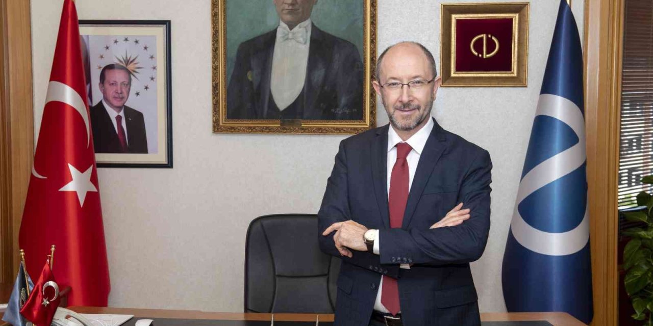 Anadolu Üniversitesi Rektörü Prof. Dr. Erdal’dan Cumhuriyet Bayramı Mesajı