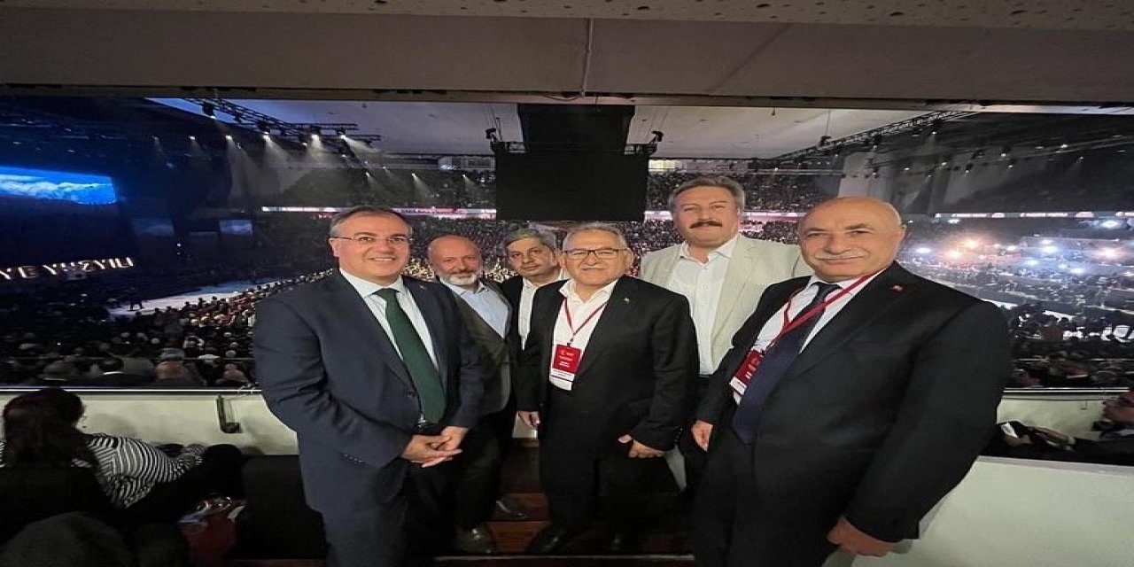 Başkan Büyükkılıç, ’türkiye Yüzyılı’ Tanıtım Toplantısına Katıldı