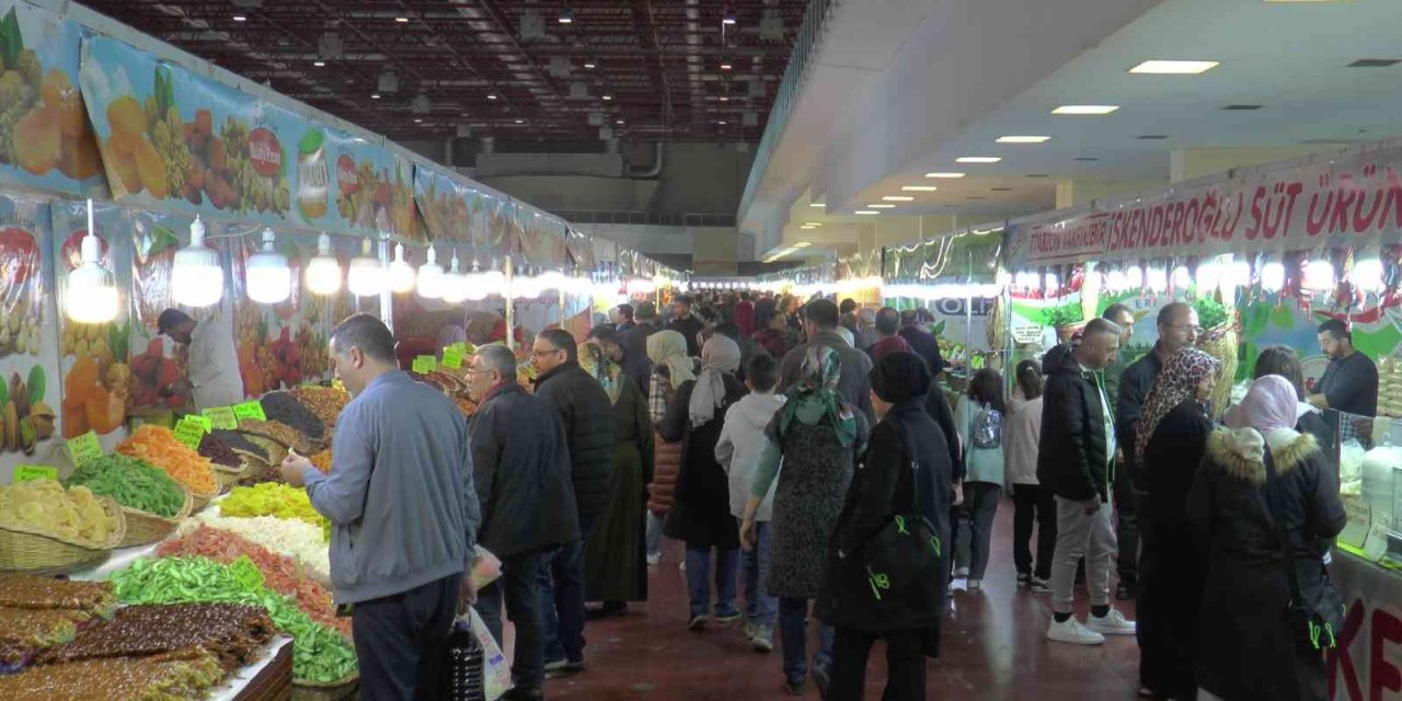 Kayseri Yöresel Ürünler Günleri Kapılarını Ziyaretçilerine Açtı