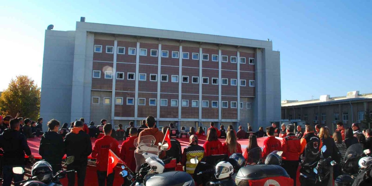 Onkolojide Tedavi Gören Çocuklar İçin Düzenlenen 29 Ekim Etkinliğinde Duygu Dolu Anlar Yaşandı