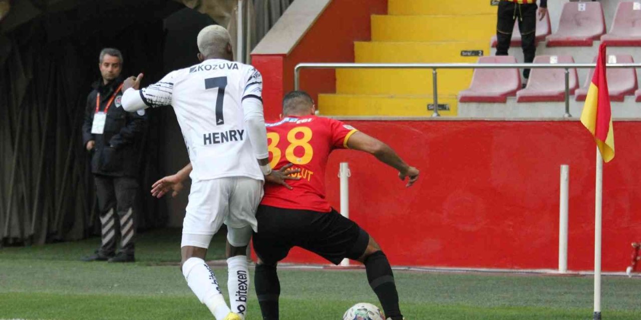Spor Toto Süper Lig: Kayserispor: 0 - Adana Demirspor: 1 (maç Devam Ediyor)