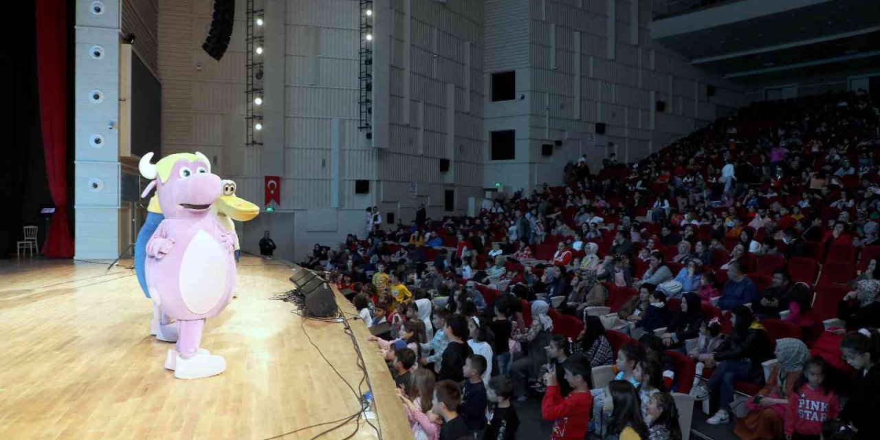 Talas Festivali’ne İbrahim Sadri İle Muhteşem Veda