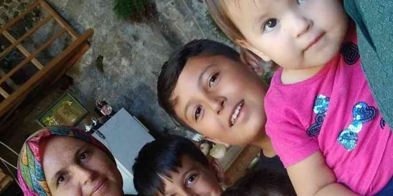 Anne Ve Kızı Kayboldu