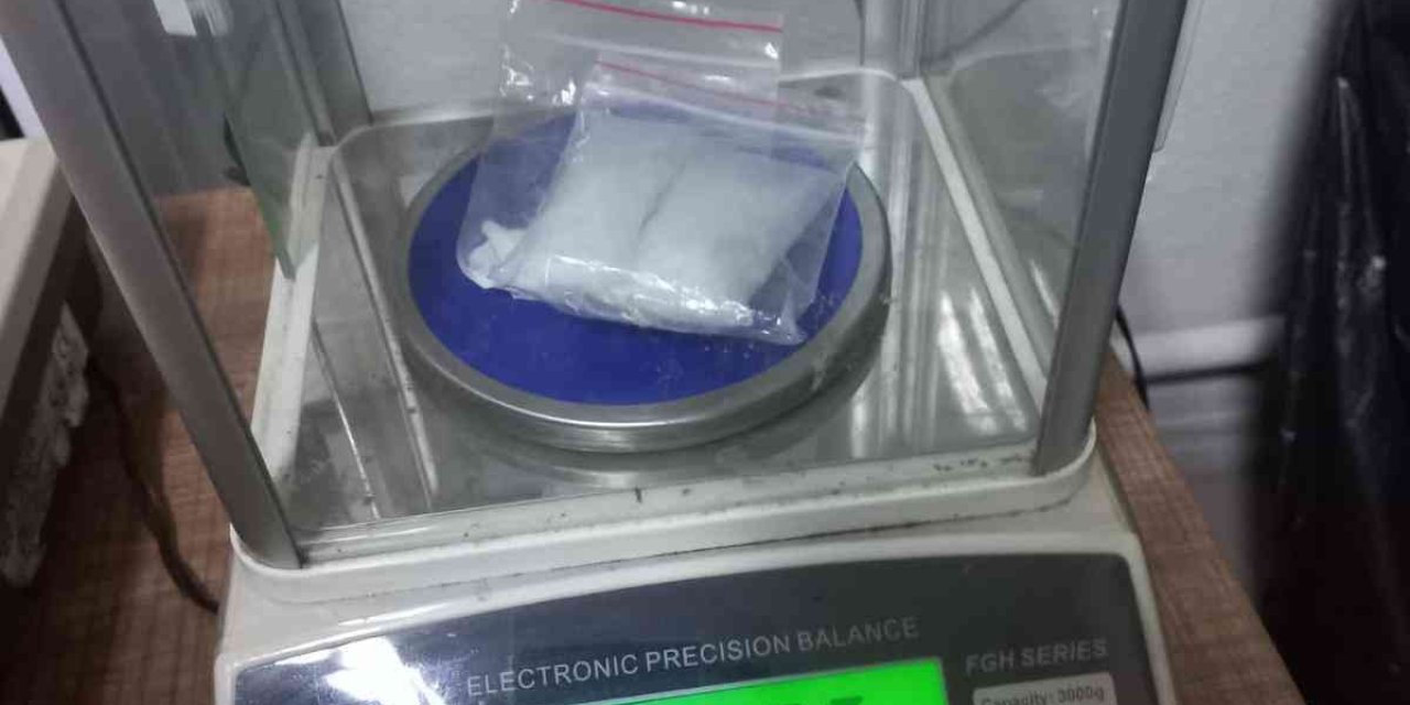 Şüphe Üzerine Durdurulan Araçta Uyuşturucu Çıktı