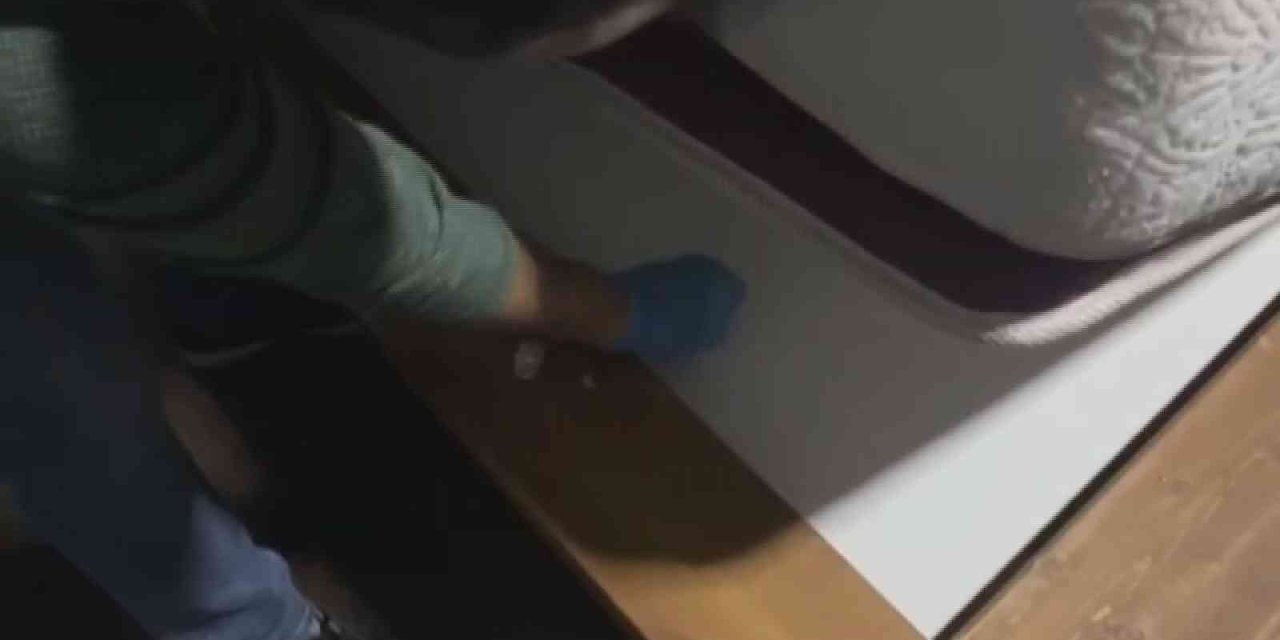 Narkotik Polisinden Uyuşturucu Tacirine Suçüstü