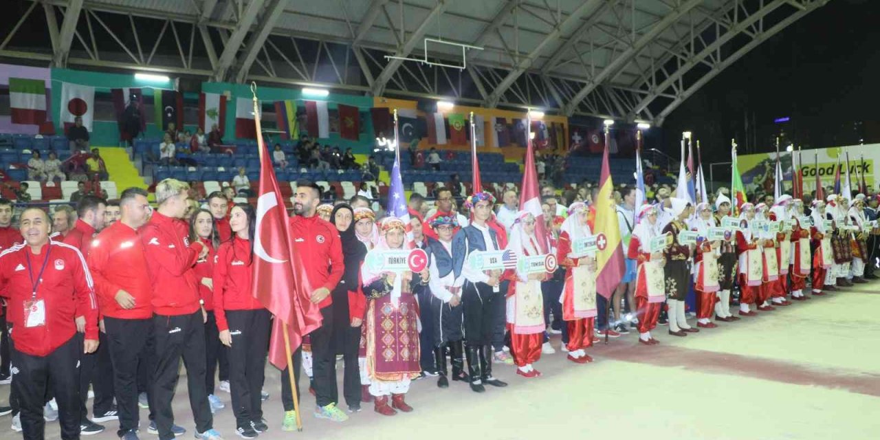 Dünya Tekler-karışık Çiftler Bocce Şampiyonaları Başladı