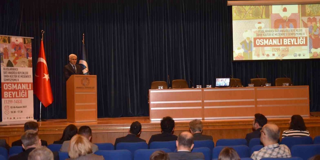 Rektör Çolak Sempozyum’da Konuştu