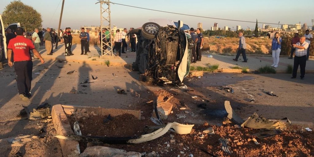 Mersin’de Öğrenci Servisi İle Otomobil Çarpıştı: 7 Yaralı