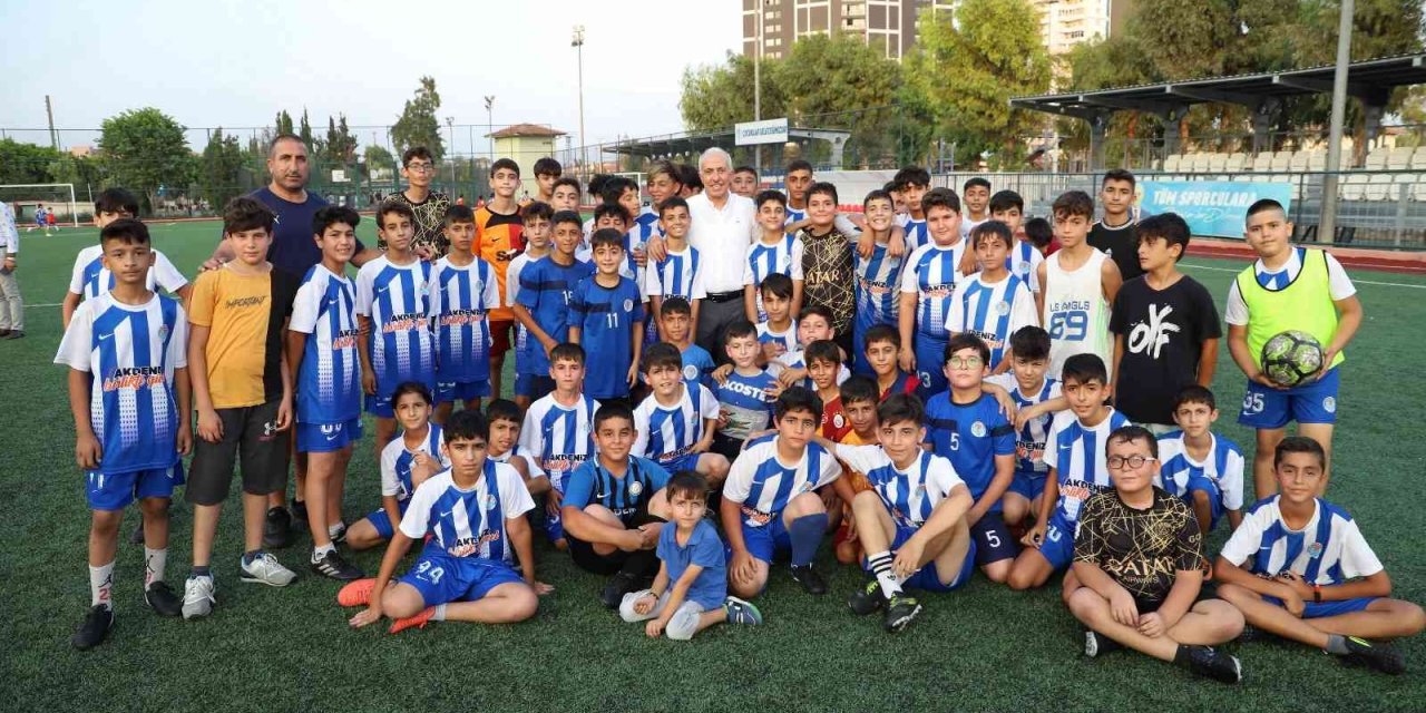 Akdeniz Belediyesi Kış Spor Okulu Çocukları Bekliyor