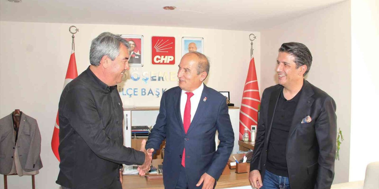 Bağımsız Belediye Meclis Üyesi Chp’ye Katıldı
