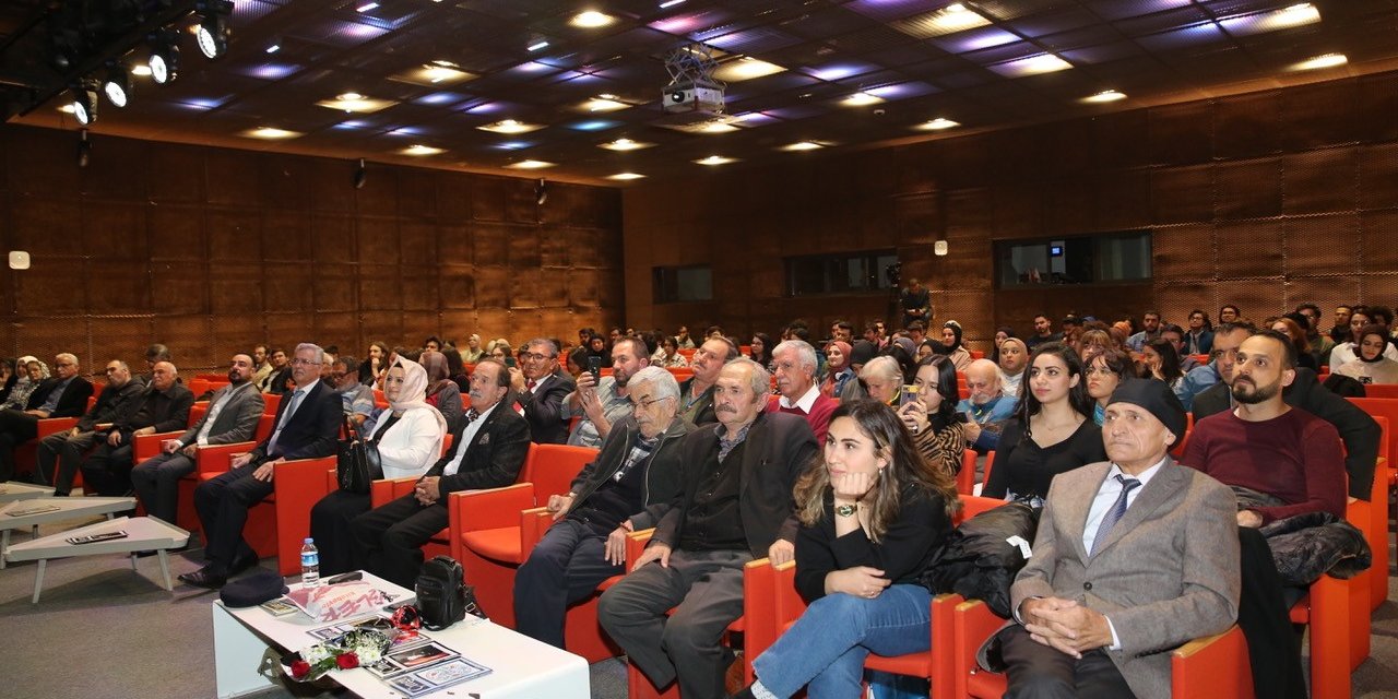 Şehrin Şairleri Agü’de Buluştu