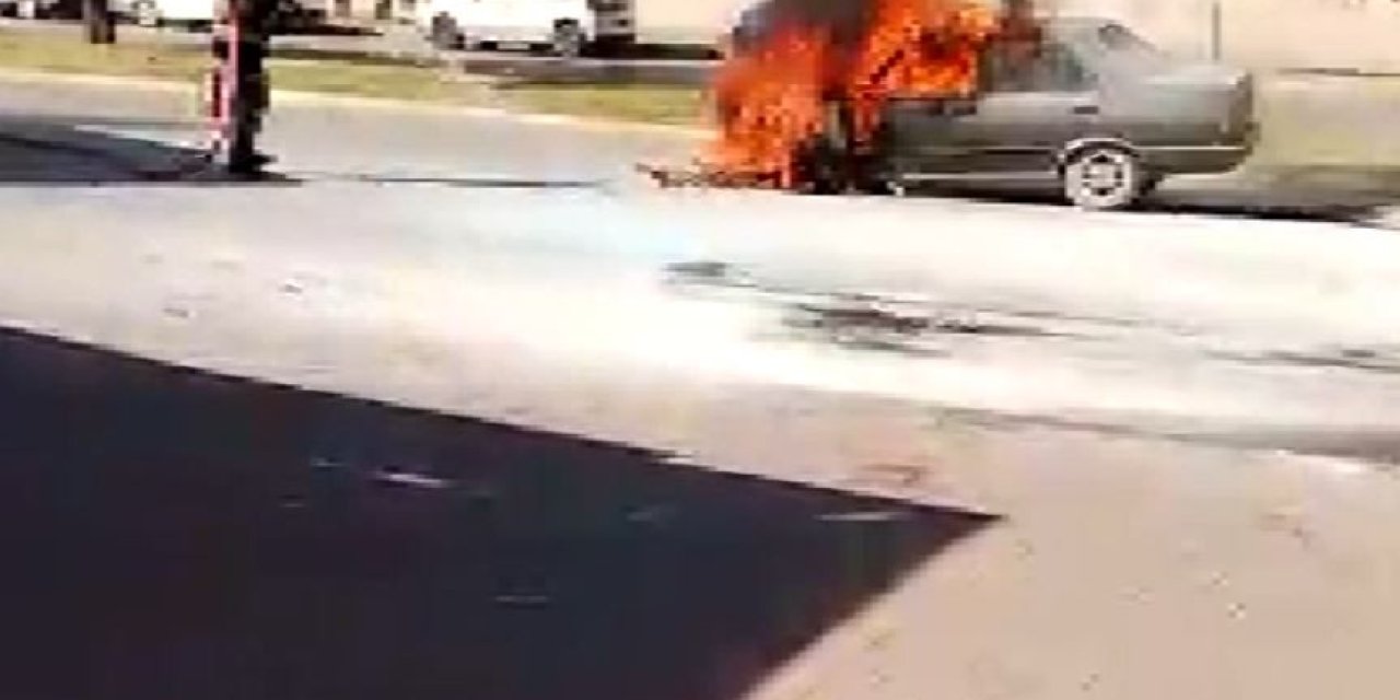 Yeni Sahibine Götürdüğü Otomobil Seyir Halindeyken Alev Topuna Döndü