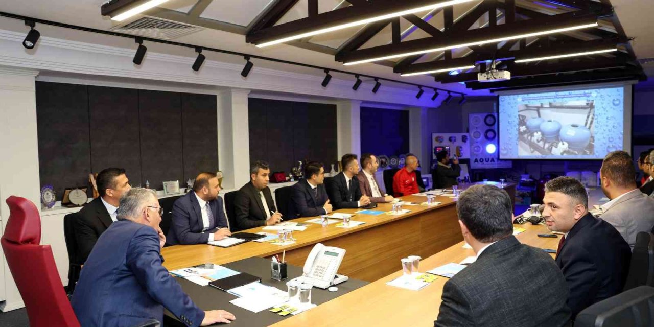 Büyükşehir’den Türkiye’de Bir İlk: Yüzme Havuzlarında Yerli Ve Milli Sistem