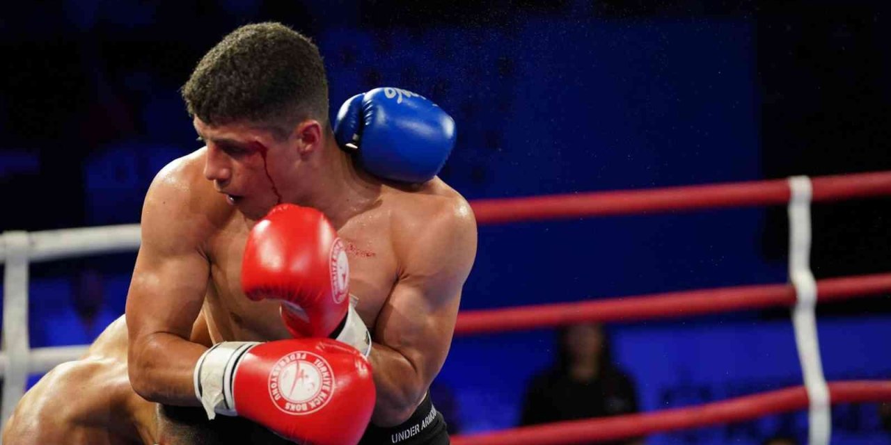 Sol Ayağını Hissetmediği Maçta Rakibini Nakavt Etti