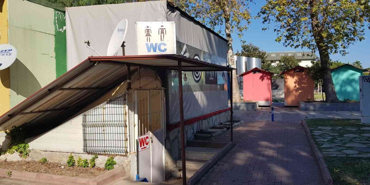 Rus Turistin Tuvalet Ücretini Ödememek İçin Dövdüğü İşletmeci Öldü