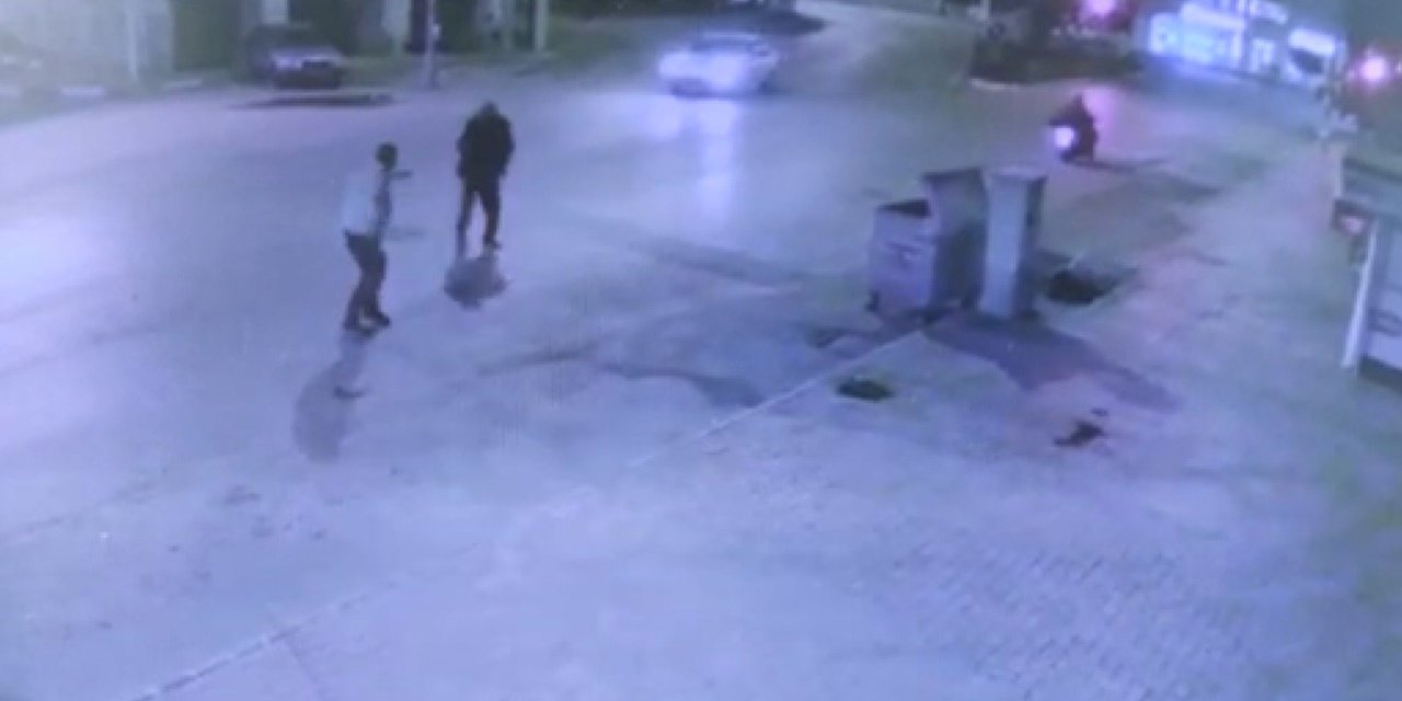 Yolunu Kestiği Adama Kurşun Yağdırdı: Cinayet Anı Kamerada