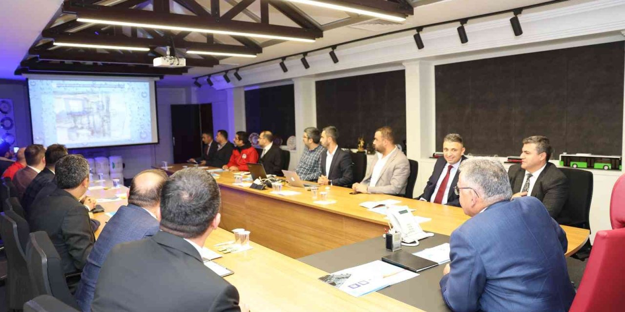 Kayseri Büyükşehir Belediyesi, 10 Ayda 60 Bin Kişiye Yüzme Kursu Verdi