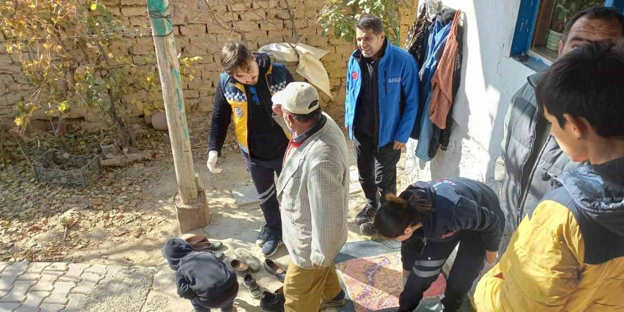 Sazlık Alanda Mahsur Kalan Kişiyi Afad Kurtardı