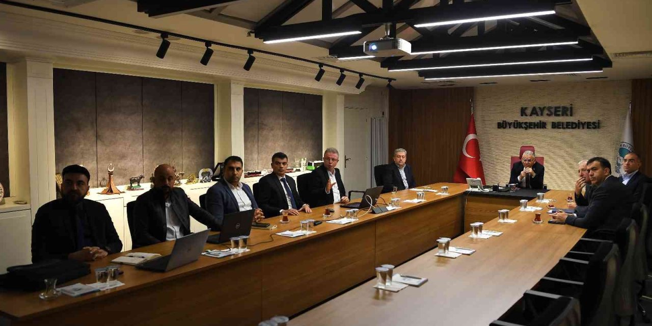 Başkan Büyükkılıç’a Ulaşım Sunumu