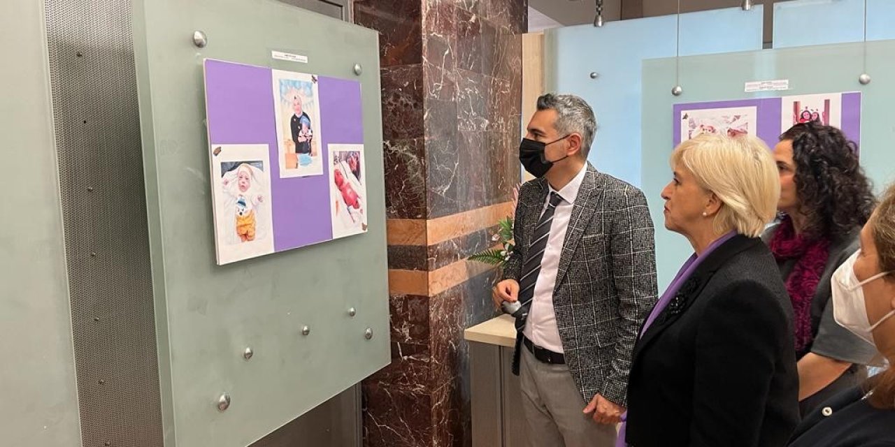 Prematüre Bebeklerin İlk Ve Son Haline Ait Fotoğraflar Sergilendi