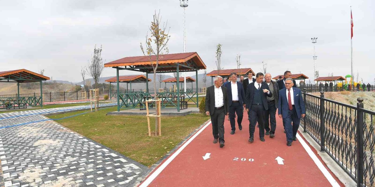 Büyükşehir, Yeşilhisar Millet Bahçesini Hizmete Açıyor