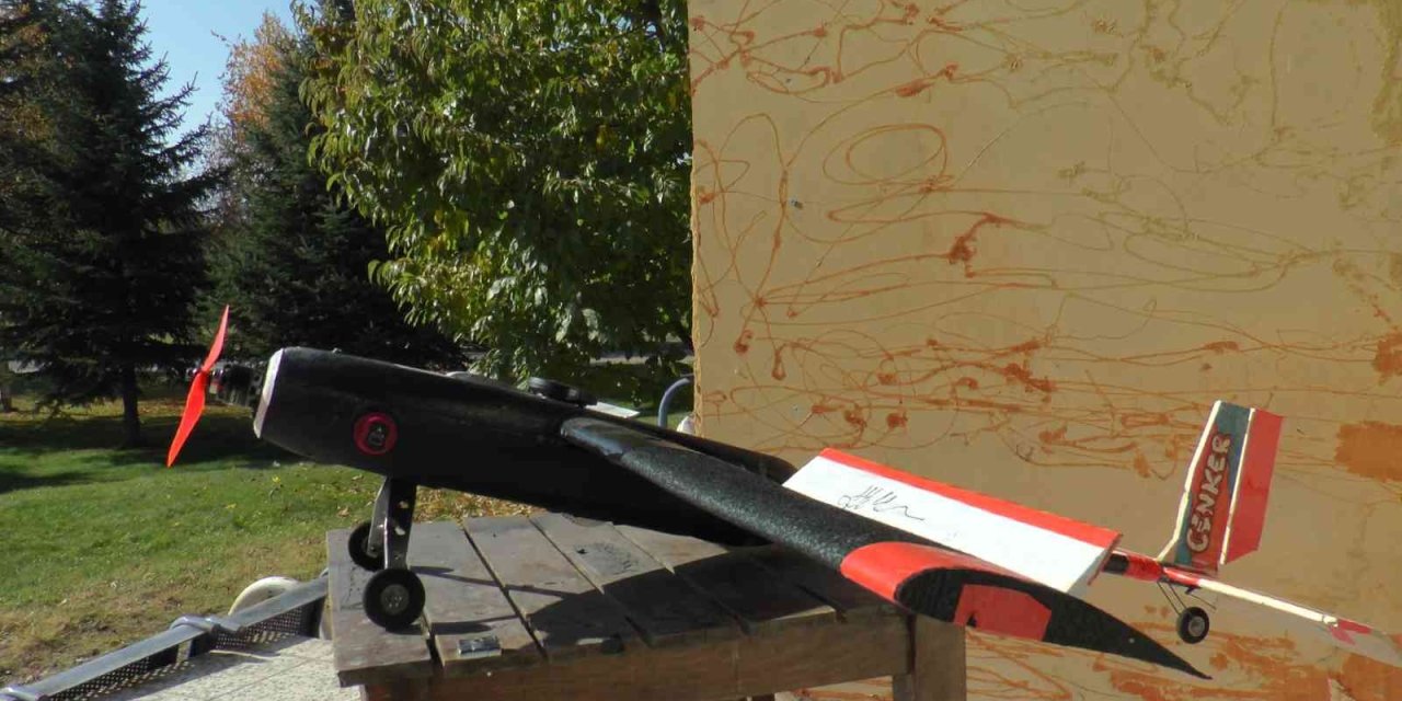 Üniversitelilerin İha’sı  ‘cenker’ Göz Dolduruyor