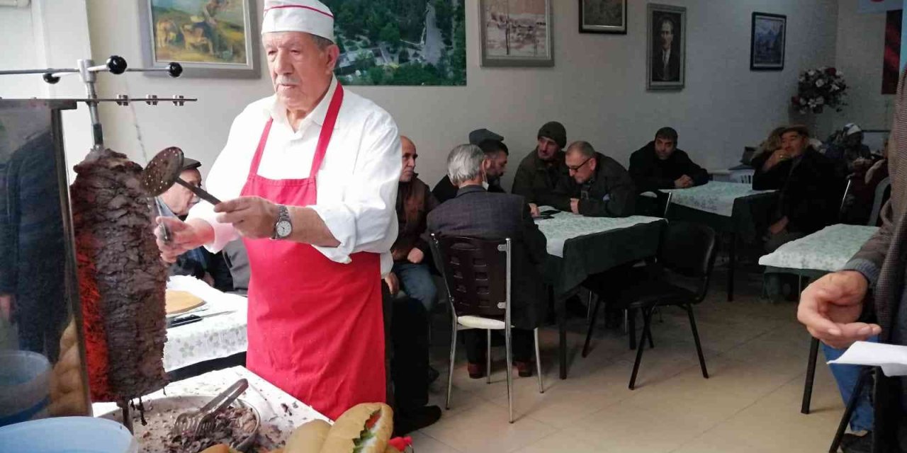 Eskişehir’de Yaşayan Bilecikliler ’döner’ Etkinliğinde Buluştu