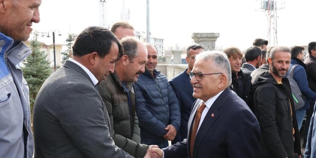 Başkan Büyükkılıç, Sarız’da Muhtarlarla Buluştu