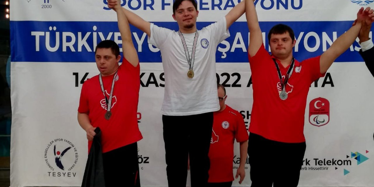 Tepebaşı’nın Özel Sporcuları Büyük Başarı Kazandı