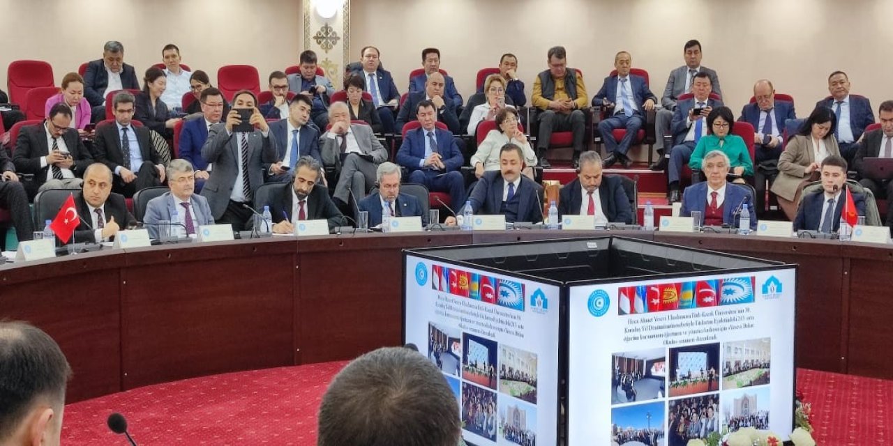 Esogü Heyeti Türk Üniversiteler Birliği 6. Genel Kurulu’nda