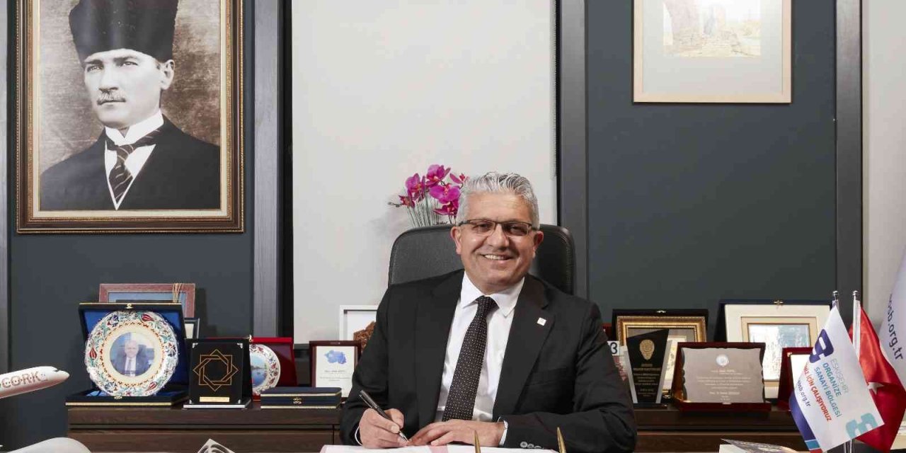 Başkan Küpeli, "öğretmenlerimiz Yol Gösteren Lider, Örnek Alınacak Bir Rehberdir"