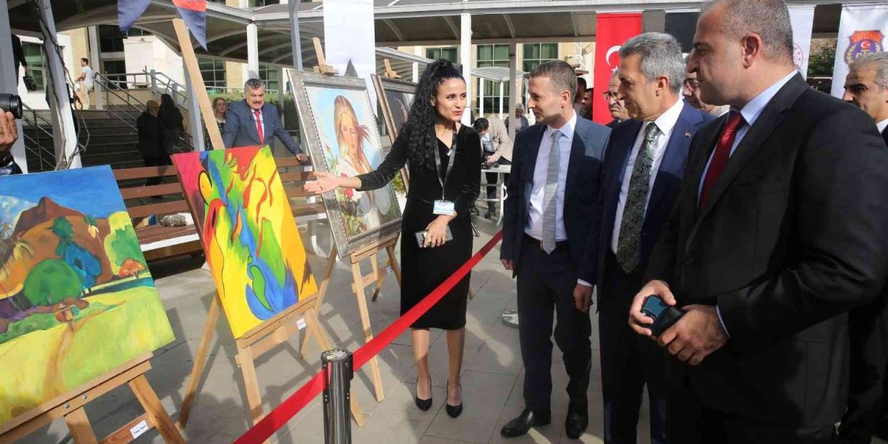 Antalya’da Adalet Çalışanlarından Resim Sergisi