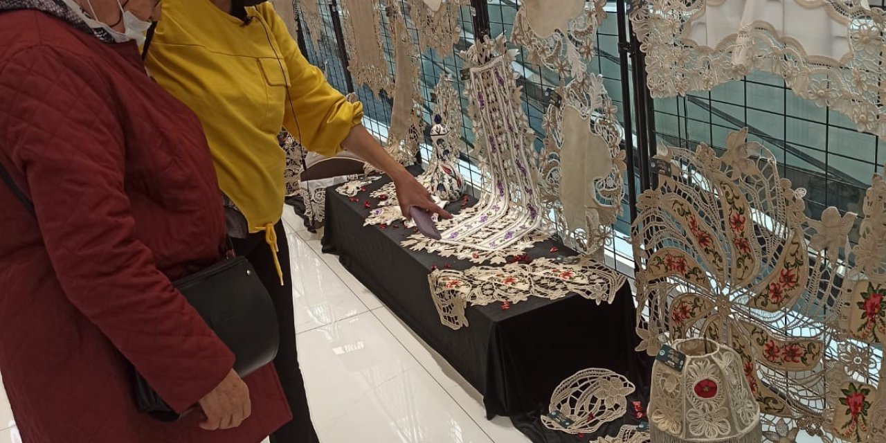 Kaymek Dantel Anglez El Sanatları Sergisi’ne Yoğun İlgi