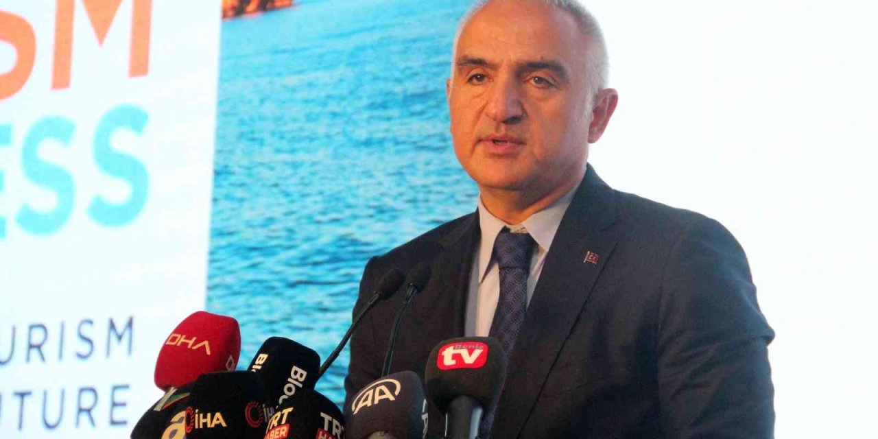 Bakan Ersoy:" Turizmde Türkiye Olarak Süper Lig’deyiz"