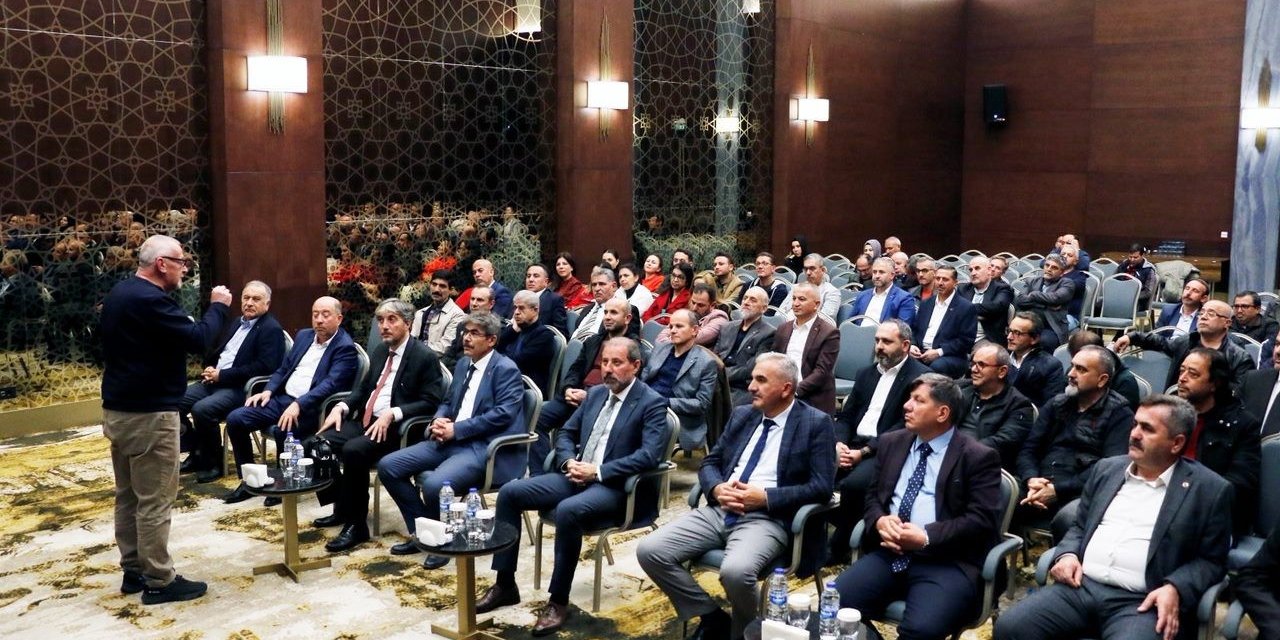 Konya’da İmep Çerçevesinde Öğretmenlere Konferans Verildi